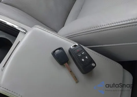 2013 Buick Lacrosse Premium 1 Group z USA, uszkodzony, nr VIN 1G4GF5G30DF186518